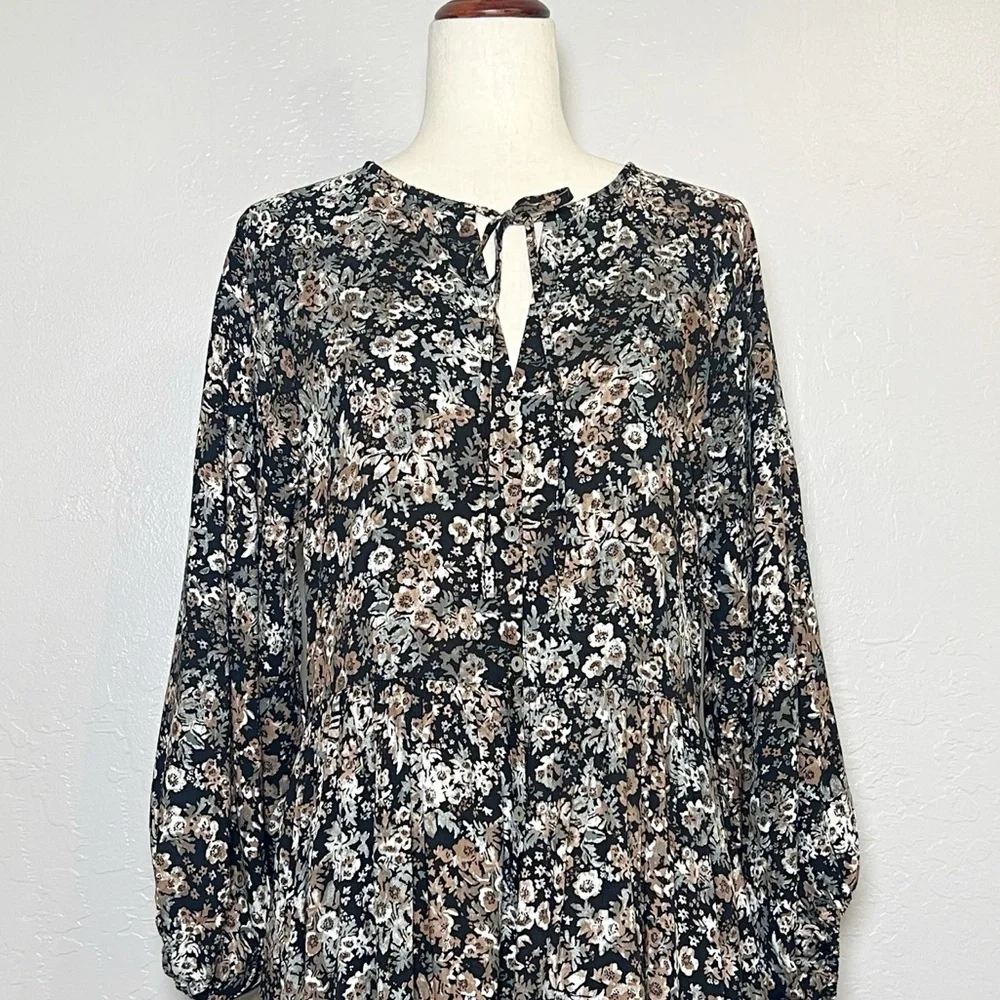 •MIA JOY• Long Sleeve Button Front High Low Midi Dress in‎ Black Floral Size S